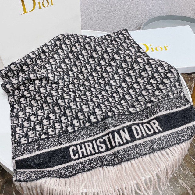 Dior秋冬新款披肩圍巾 迪奧秋冬季大牌圍巾  mmj1368